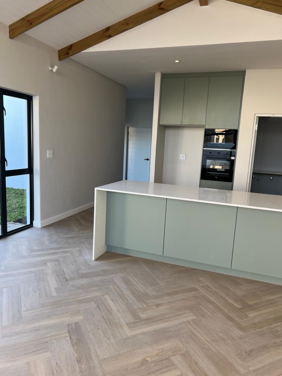 4 Bedroom Property for Sale in Sandown Western Cape